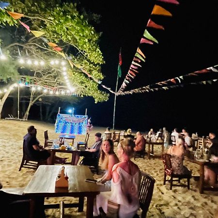 Koh Jum Delight Beach Exterior photo
