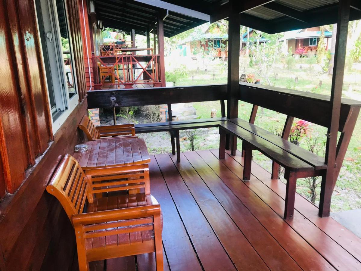 Koh Jum Delight Beach Exterior photo