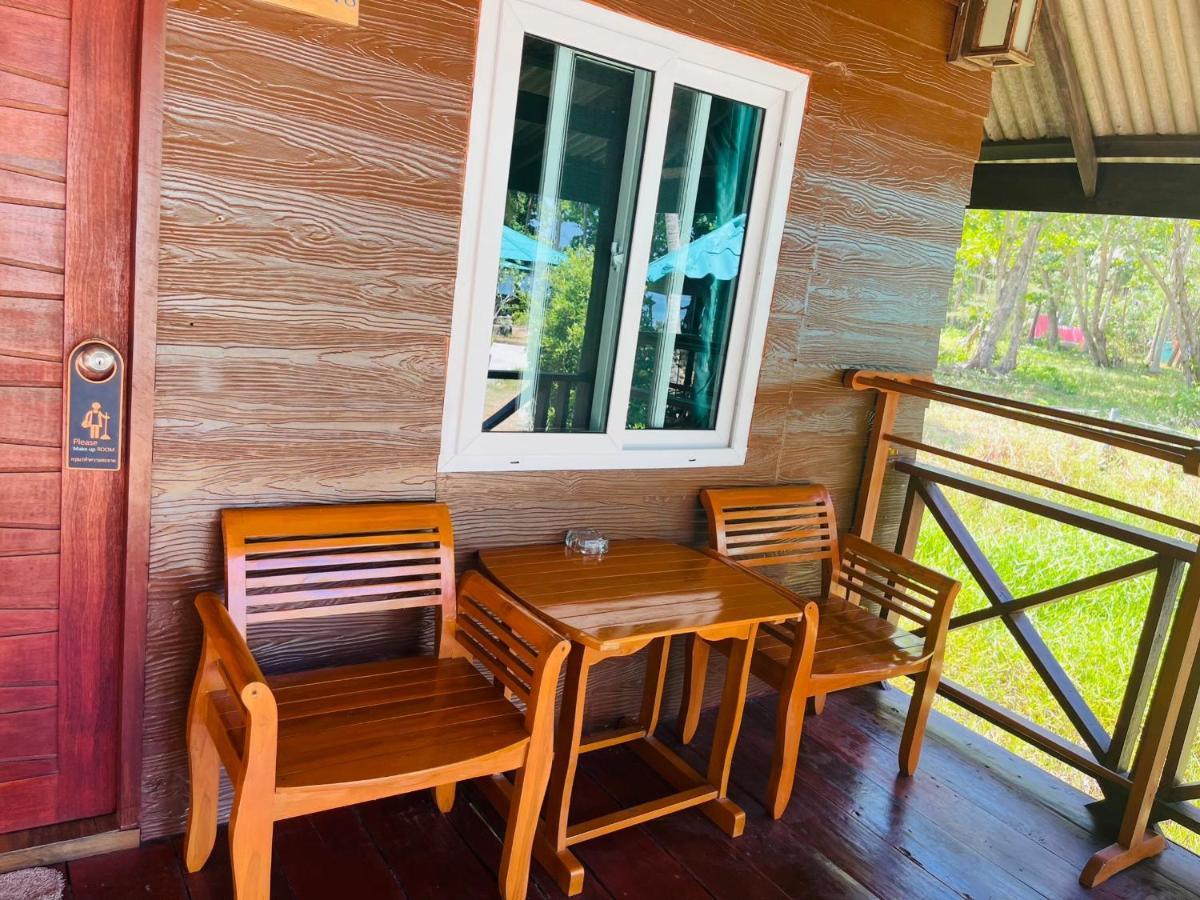 Koh Jum Delight Beach Exterior photo