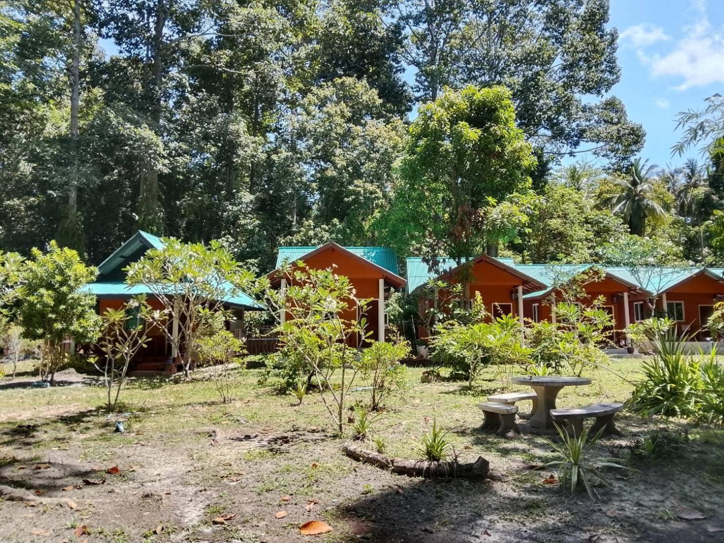 Koh Jum Delight Beach Exterior photo