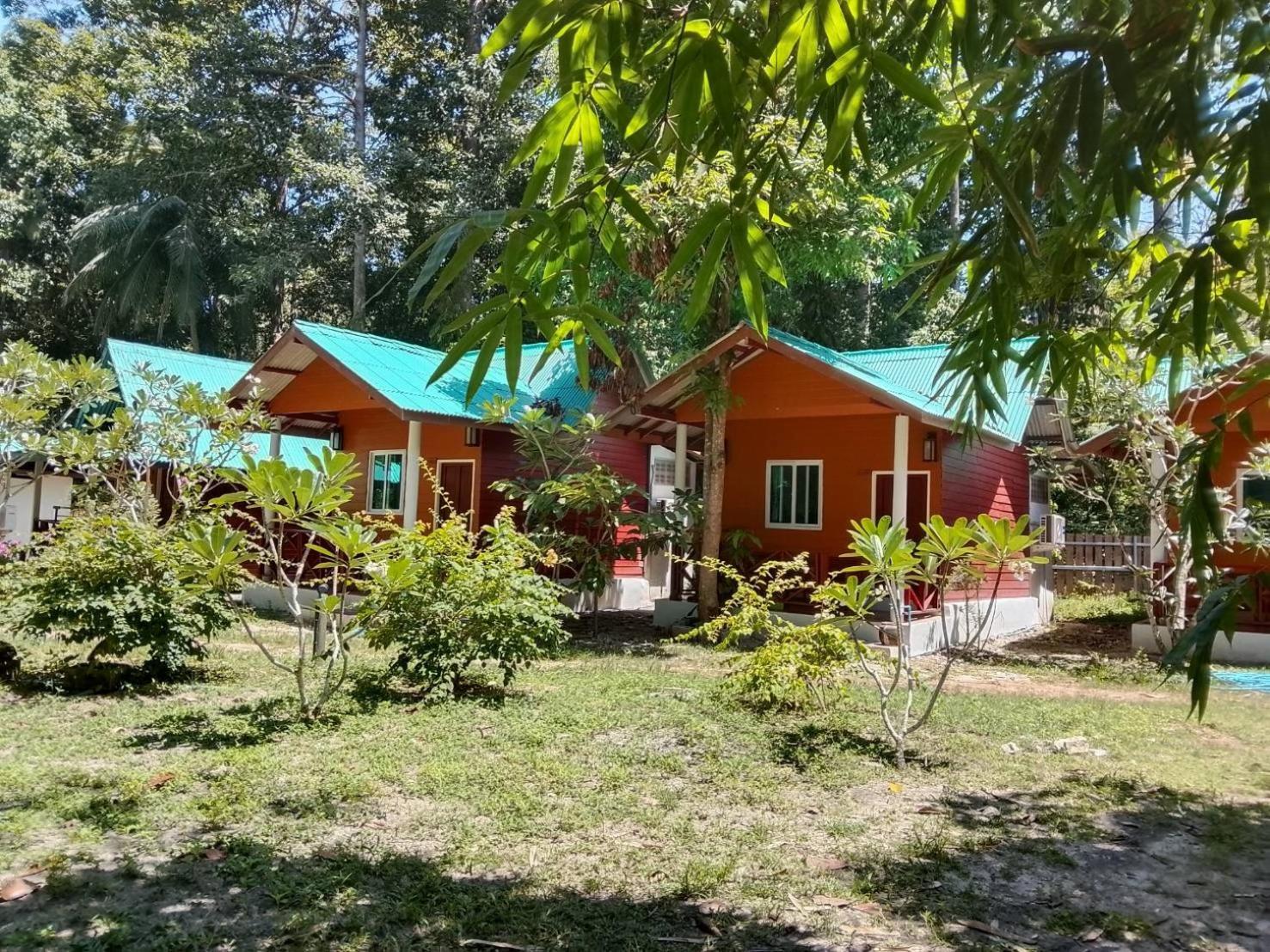 Koh Jum Delight Beach Exterior photo